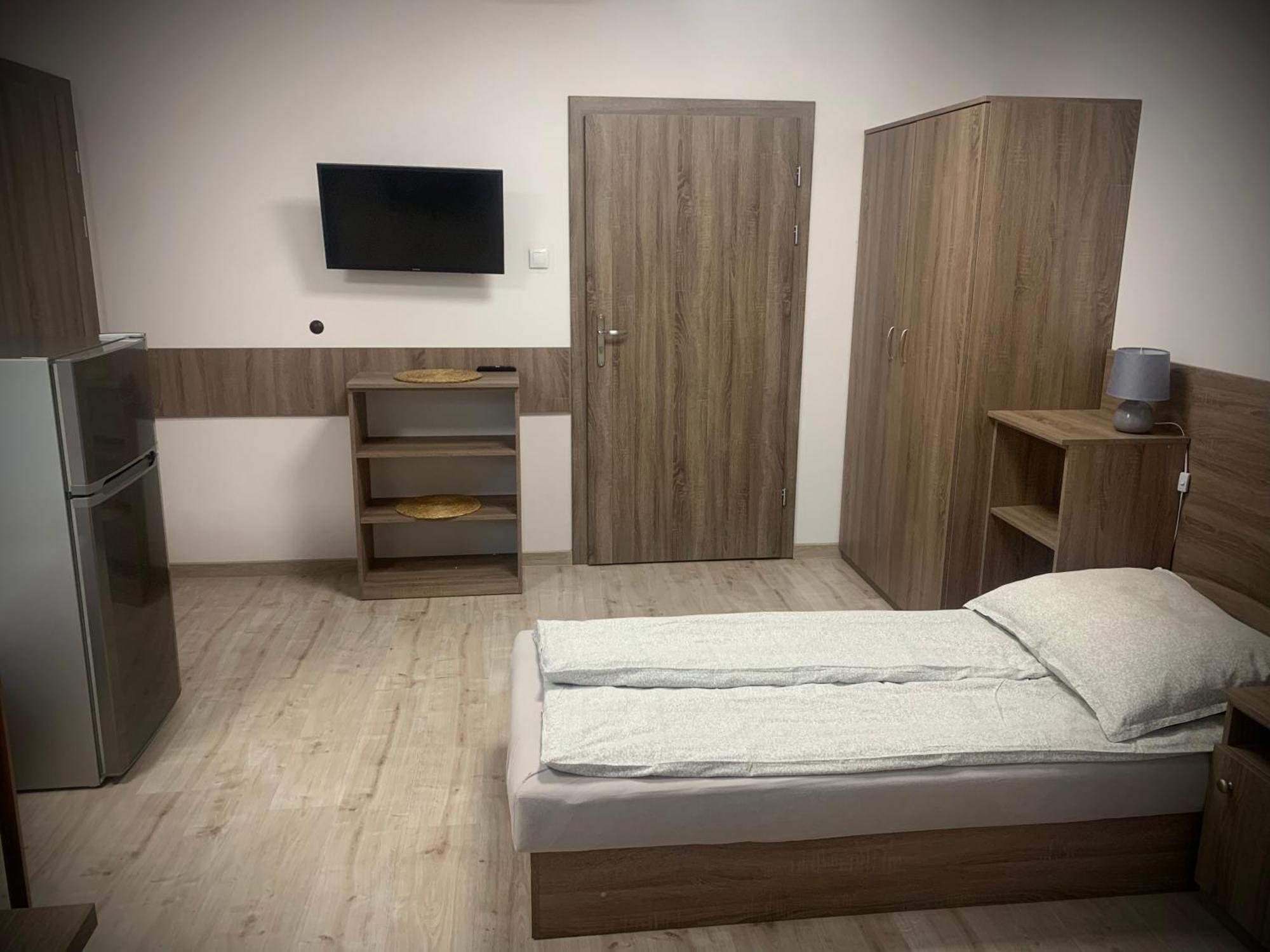 Hostel Sportowa Płońsk Zimmer foto